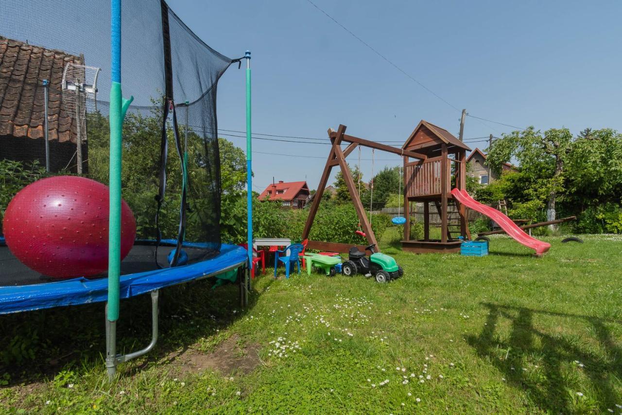 Dom W Krutyni Vila Exterior foto